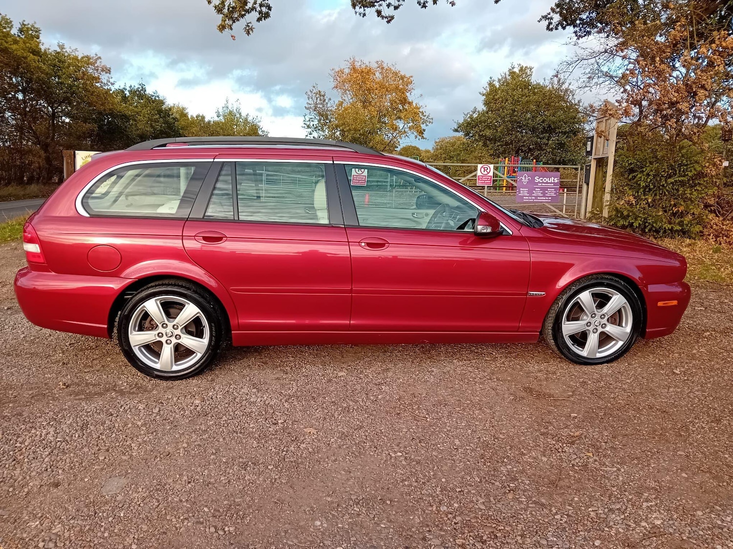 Used Jaguar X-Type 2009 for sale - 76649559: Photo 5