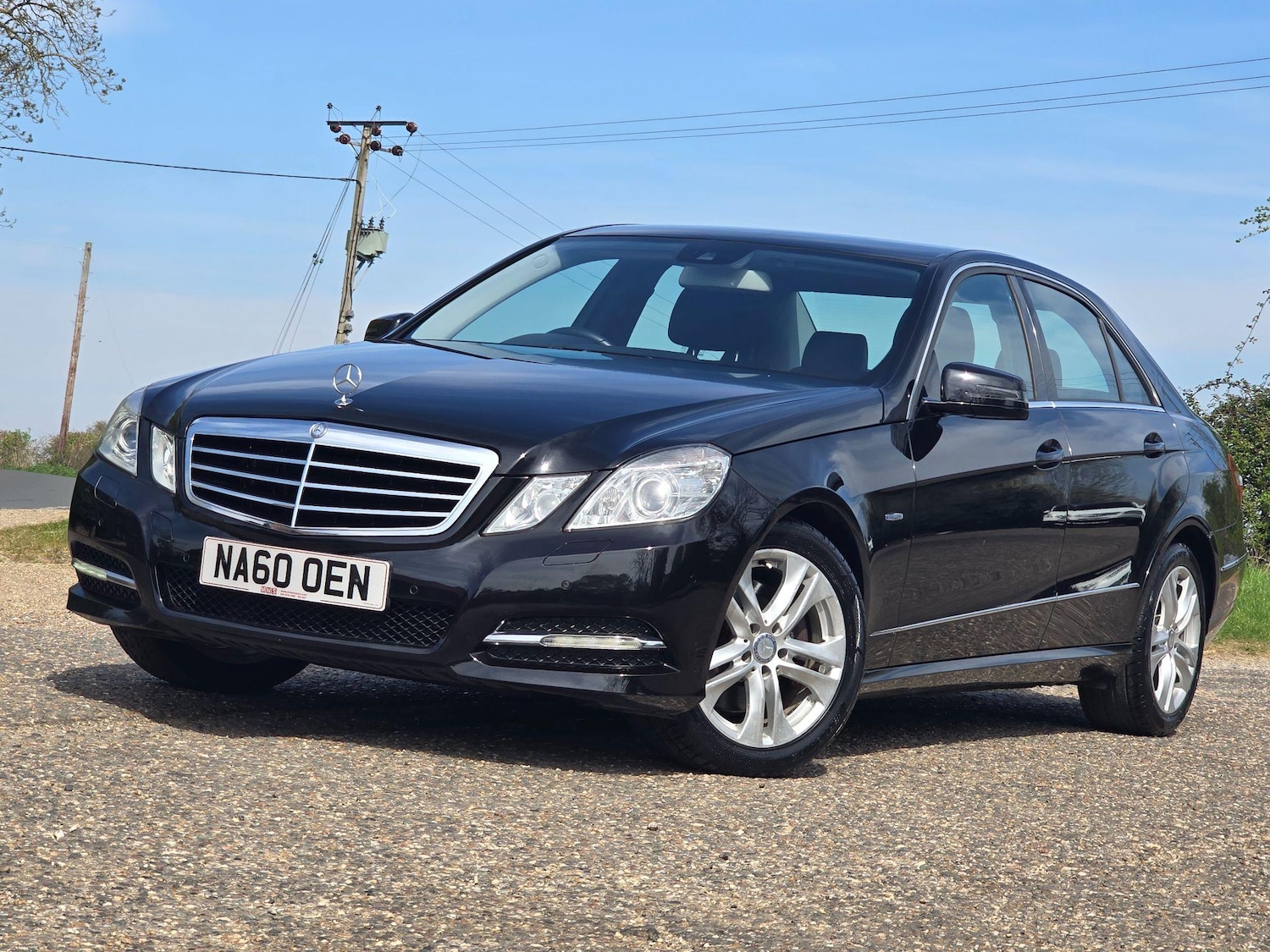 Used Mercedes-Benz E Class 2010 for sale - 76649552: Photo 4