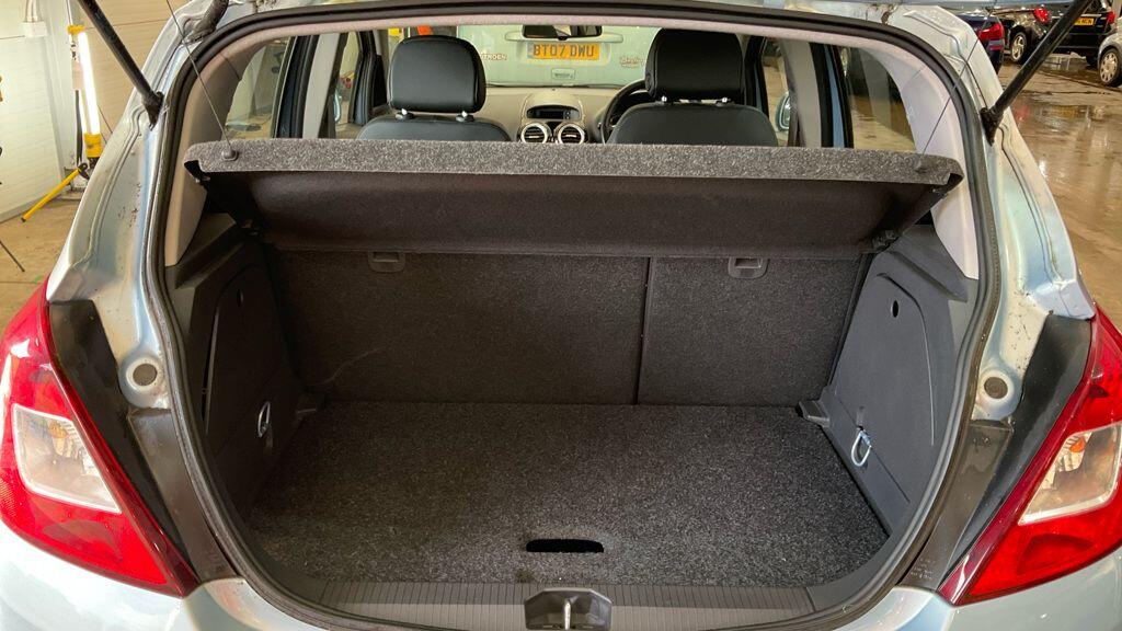 Used Vauxhall Corsa 2009 for sale - 77614676: Photo 5