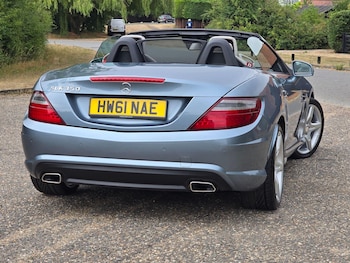 Used Mercedes-Benz SLK 2011 for sale - 75351561: Photo
