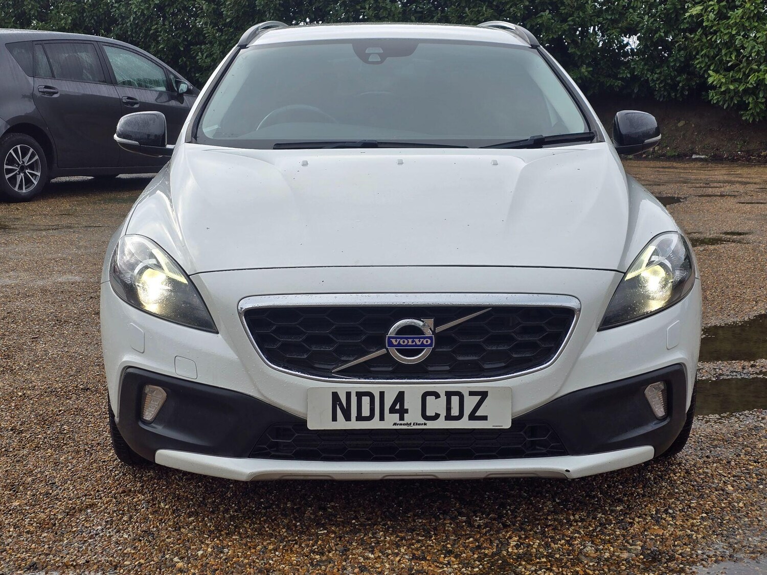 Used Volvo V40 2014 for sale - 77470978: Photo 11
