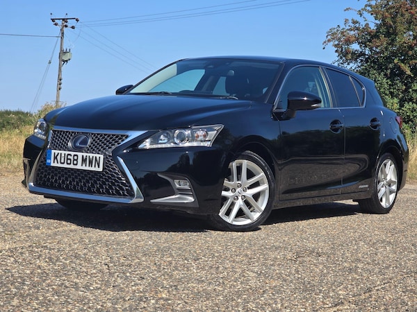 Used Lexus CT 2018 for sale - 75614219: Photo 2