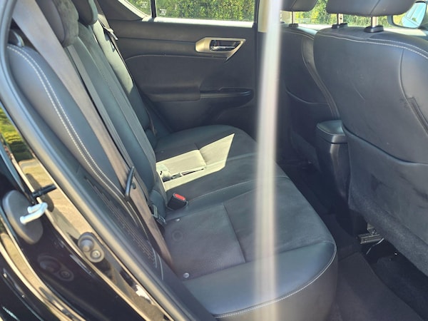 Used Lexus CT 2018 for sale - 75614219: Photo 8