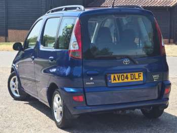 Used Toyota Yaris Verso 2004 for sale - 74945792: Photo
