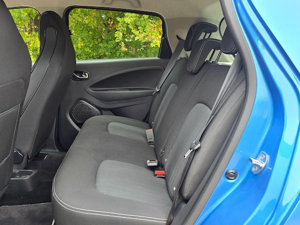 Used Renault Zoe for sale - 76282636: Photo 12