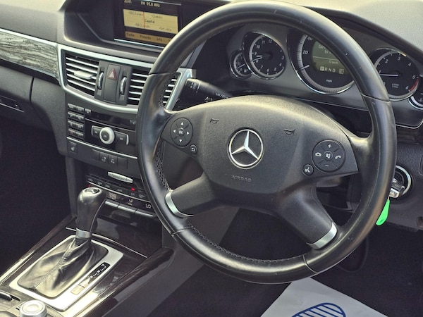 Used Mercedes-Benz E-Class 2010 for sale - 74557575: Photo 17