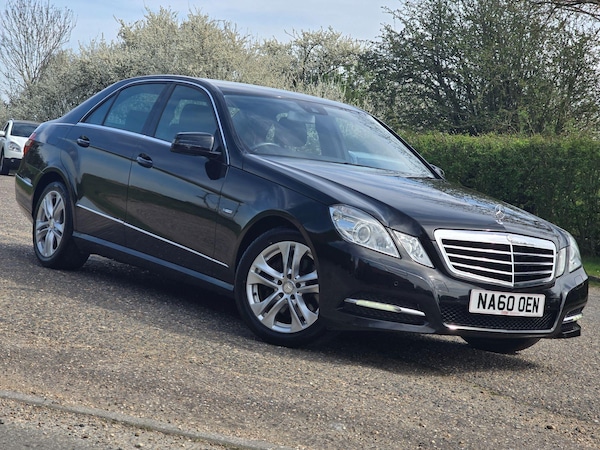 Used Mercedes-Benz E-Class 2010 for sale - 74557575: Photo 1