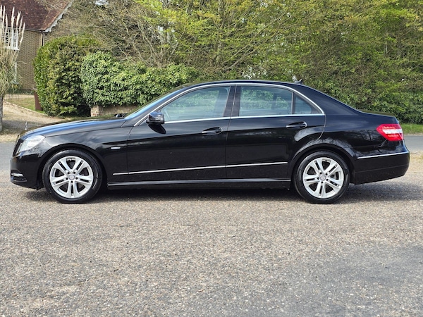 Used Mercedes-Benz E-Class 2010 for sale - 74557575: Photo 6