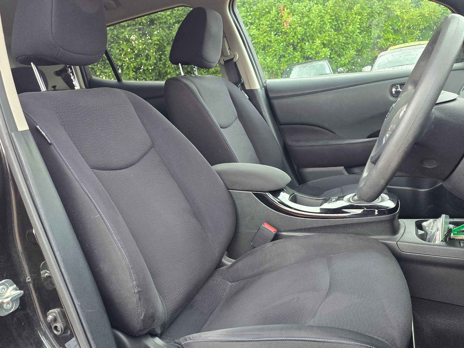 Used Nissan Leaf 2015 for sale - 76649558: Photo 11