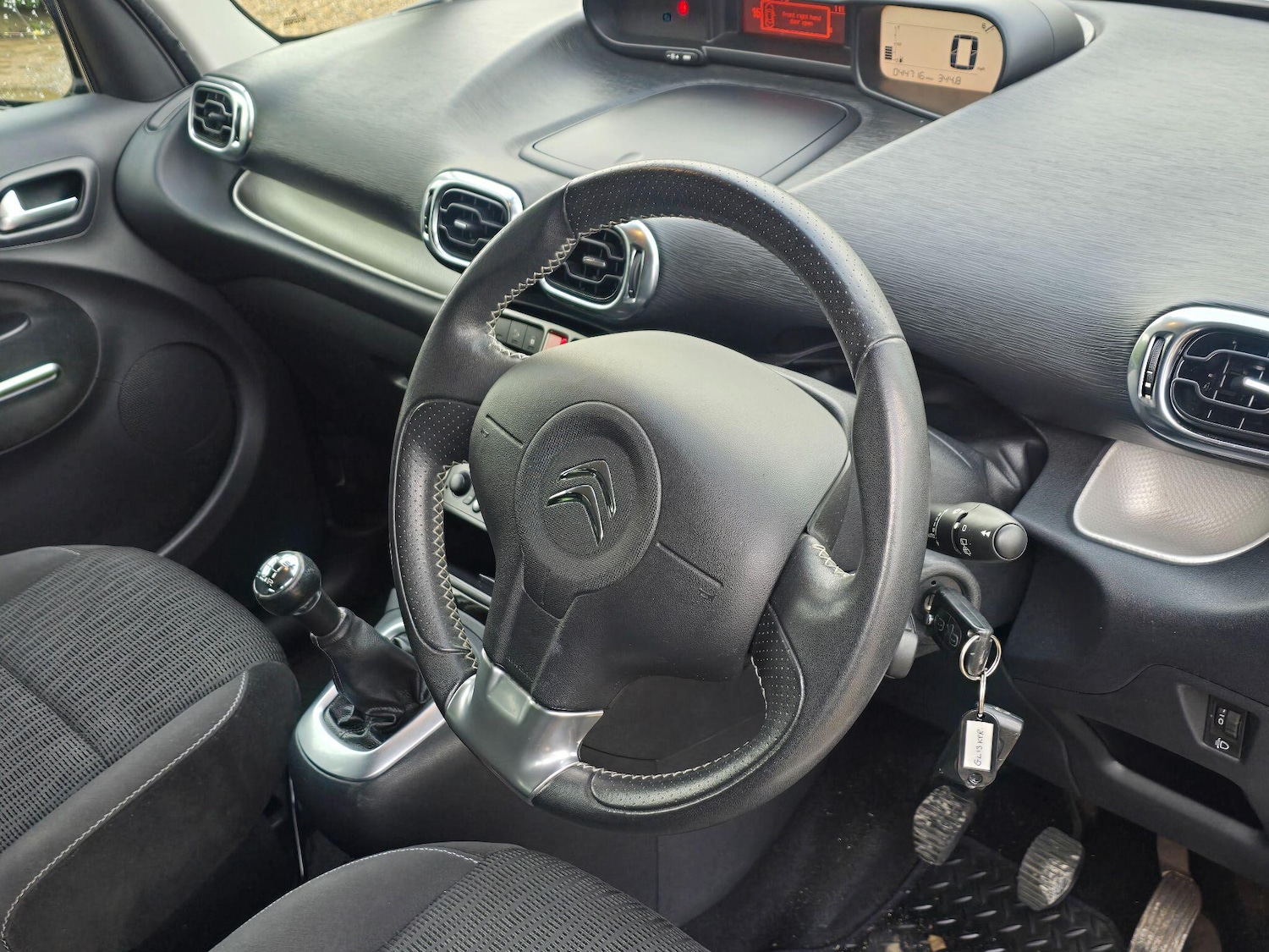 Used Citroen C3 Picasso 2013 for sale - 77470977: Photo 16