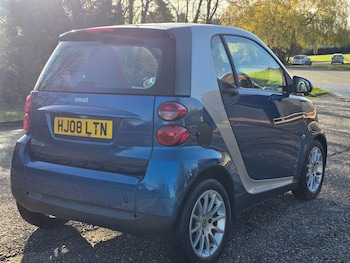 Used smart fortwo 2008 for sale - 76966907: Photo