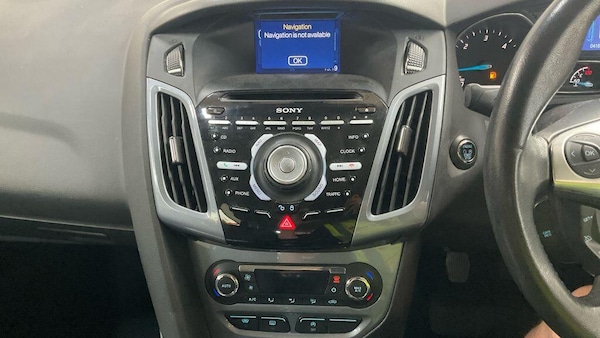 Used Ford Focus 2014 for sale - 76200543: Photo 11