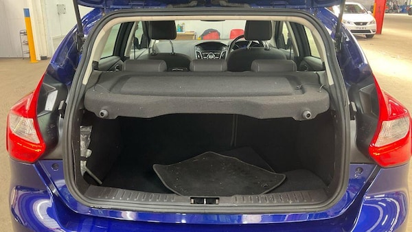 Used Ford Focus 2014 for sale - 76200543: Photo 9