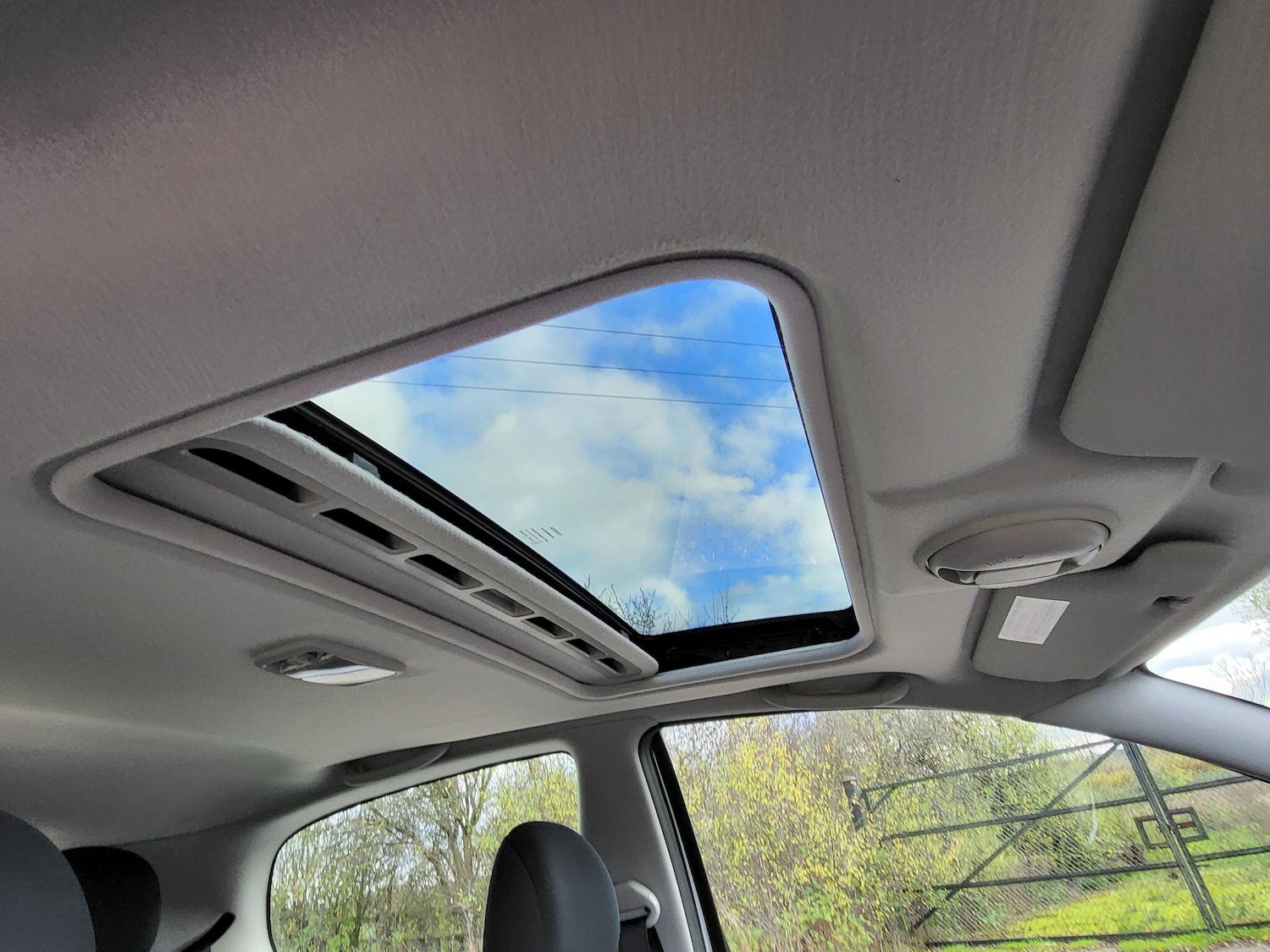 Used Toyota Yaris 2003 for sale - 77048350: Photo 10