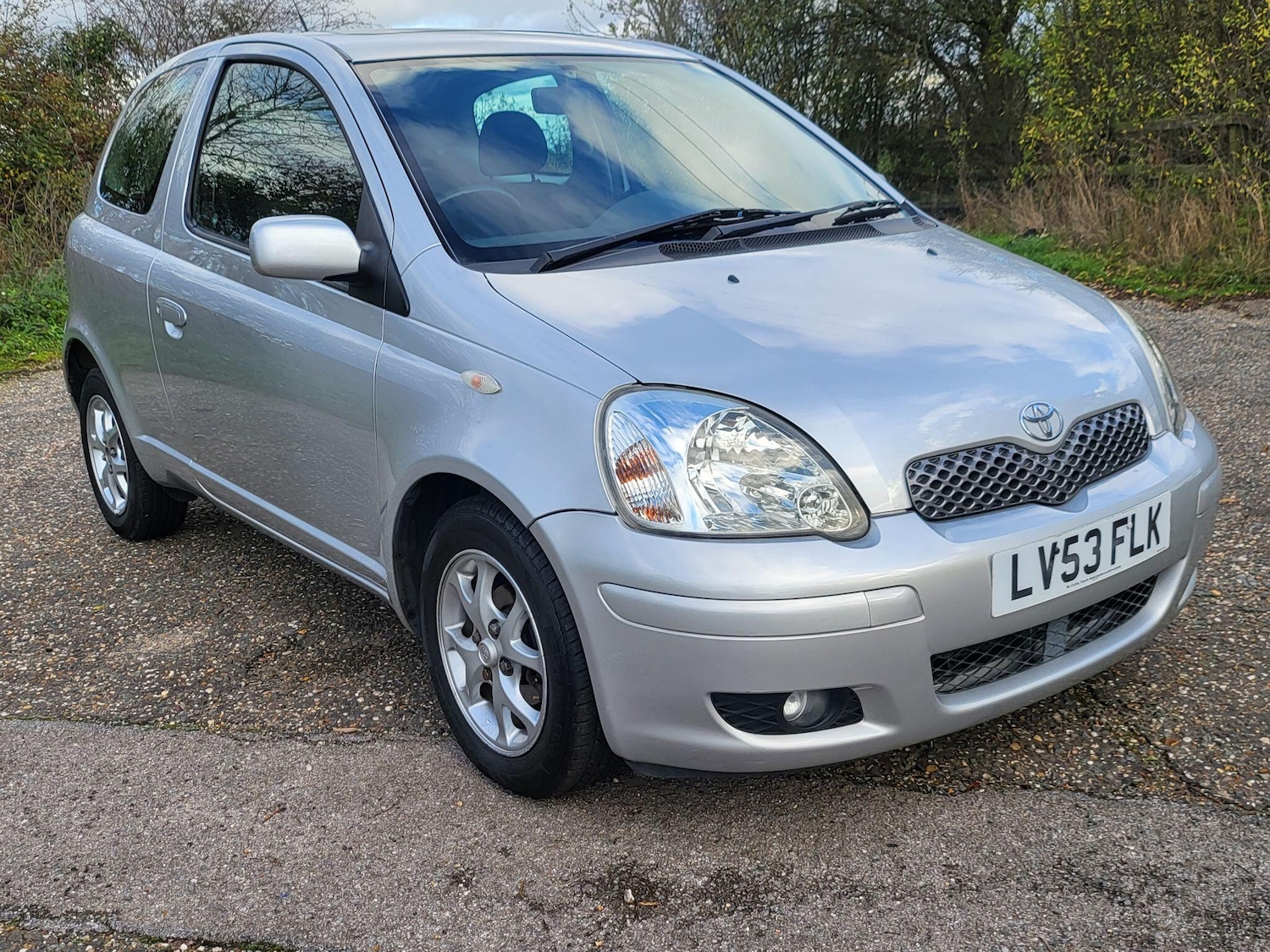 Used Toyota Yaris 2003 for sale - 77048350: Photo 19