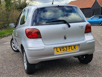 Used Toyota Yaris 2003 for sale - 77048350: Photo
