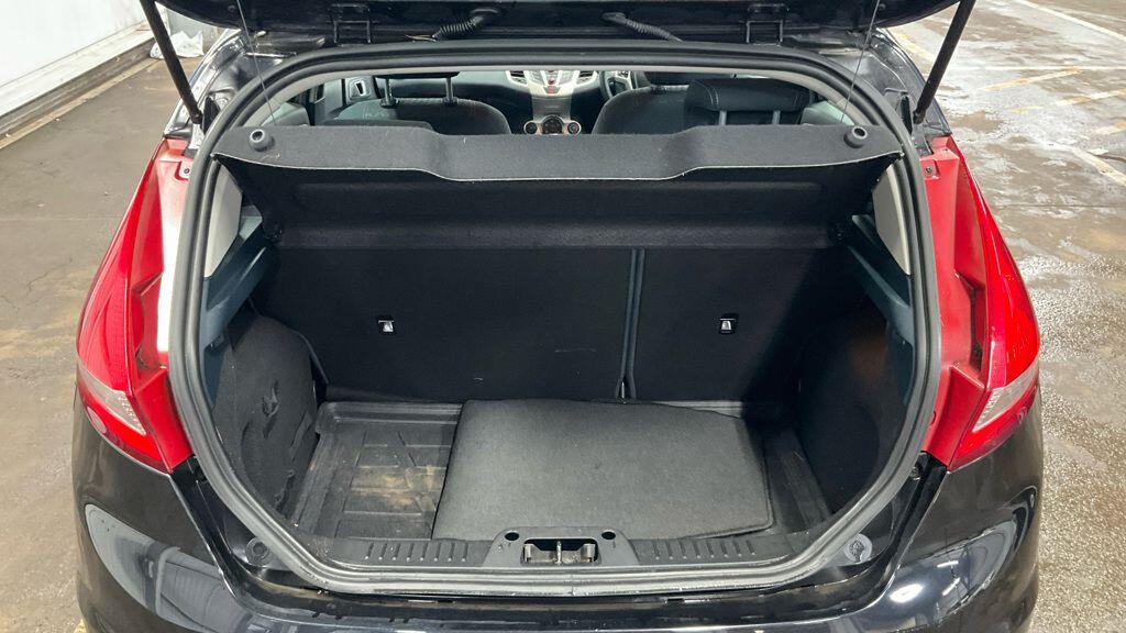 Used Ford Fiesta 2012 for sale - 78148908: Photo 6