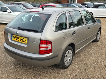 Used Skoda Fabia 2006 for sale - 76152512: Photo