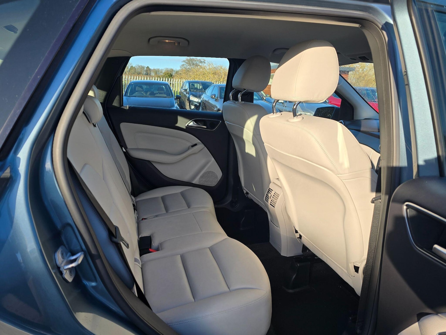 Used Mercedes-Benz B Class 2014 for sale - 77111719: Photo 12