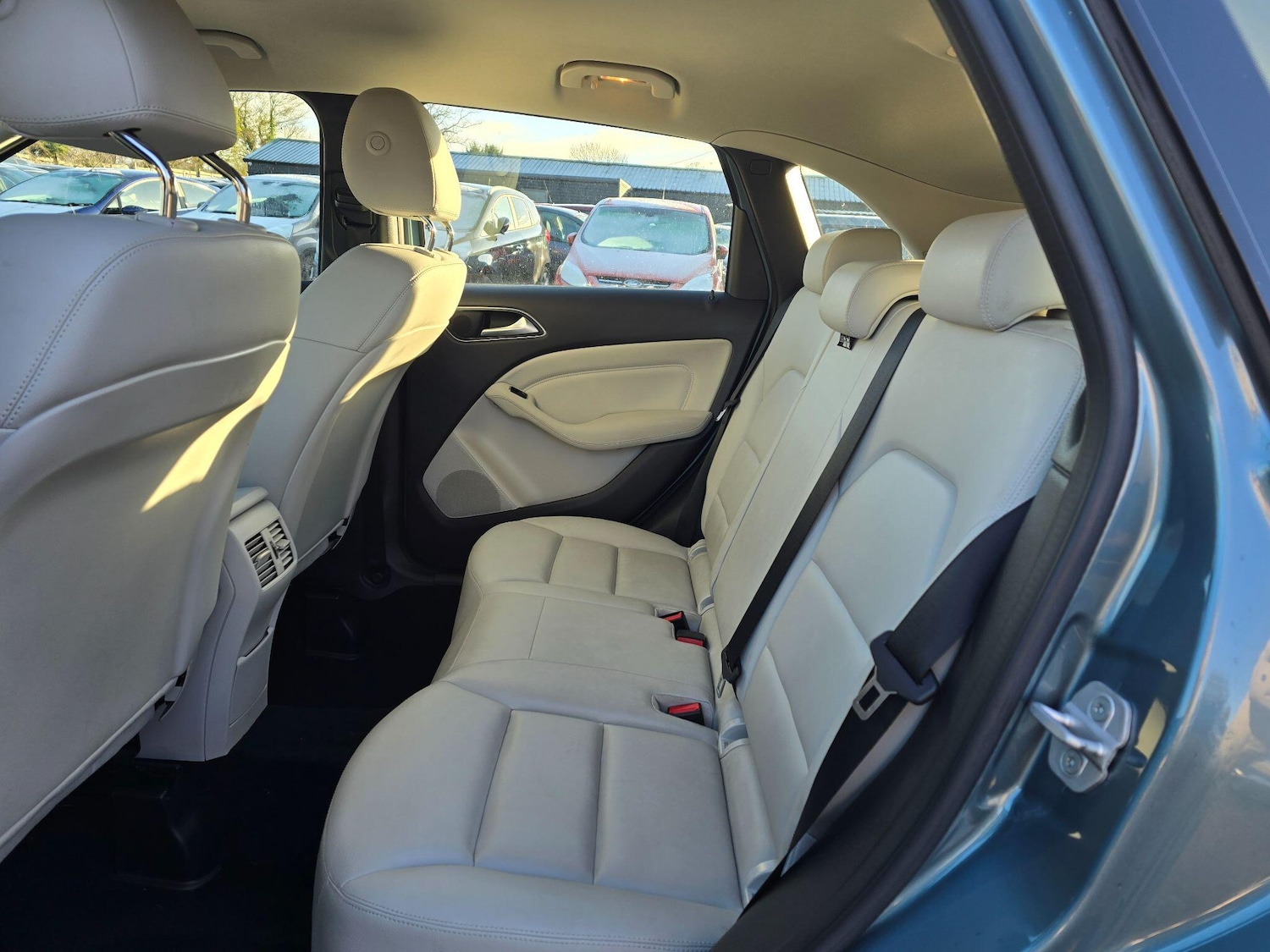 Used Mercedes-Benz B Class 2014 for sale - 77111719: Photo 17