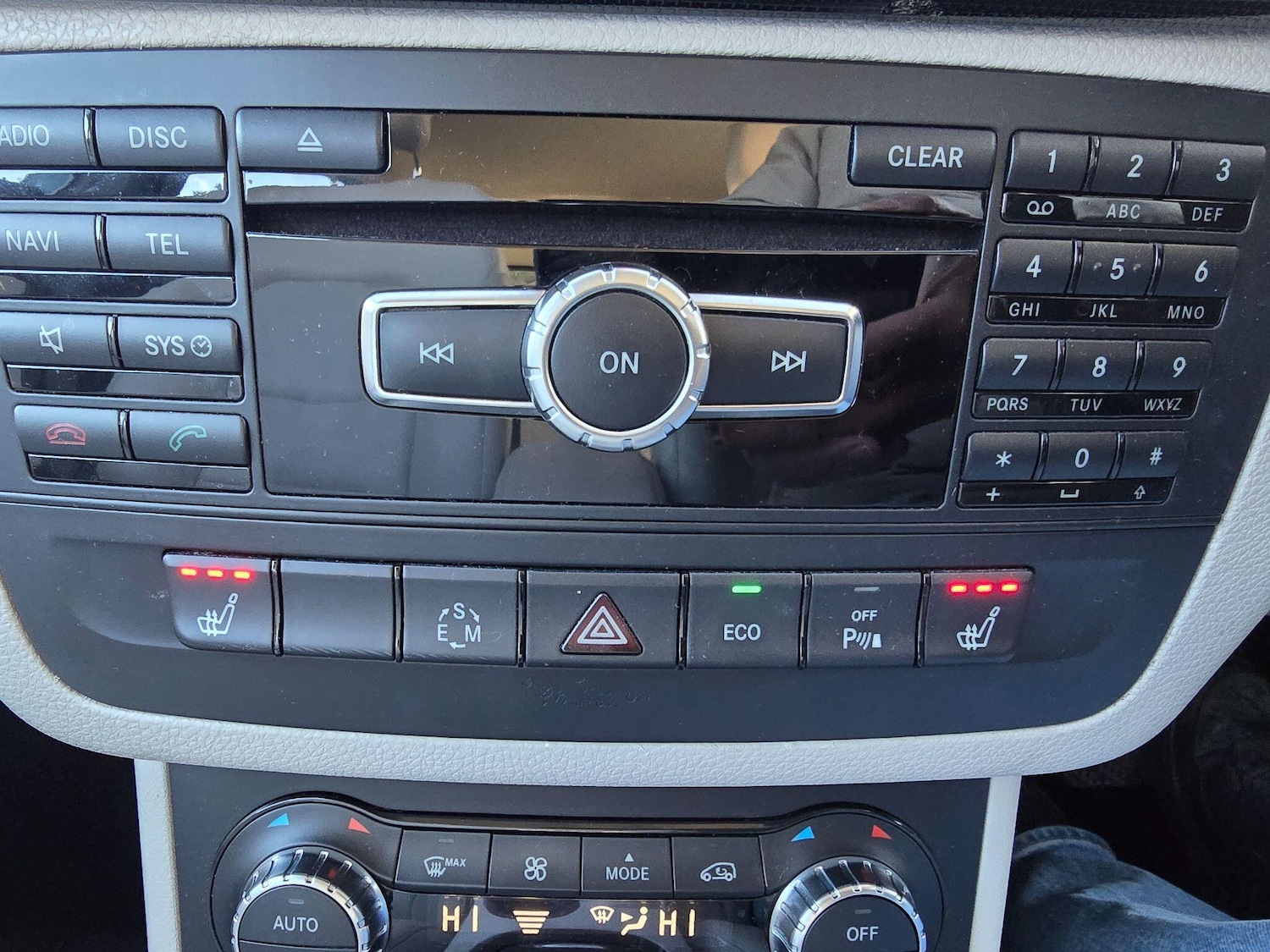 Used Mercedes-Benz B Class 2014 for sale - 77111719: Photo 9