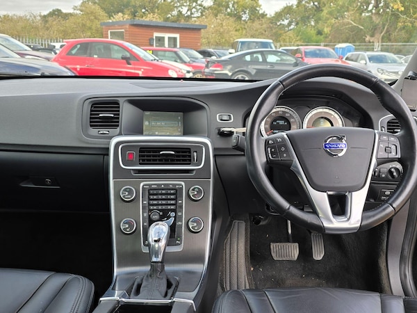 Used Volvo S60 2012 for sale - 76201290: Photo 10