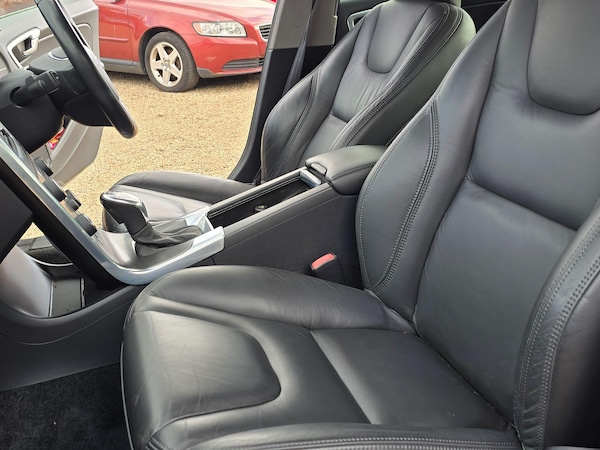 Used Volvo S60 2012 for sale - 76201290: Photo 17