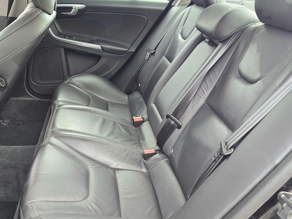 Used Volvo S60 2012 for sale - 76201290: Photo 8