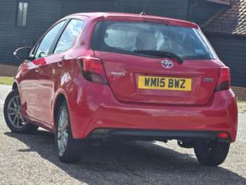 Used Toyota Yaris 2015 for sale - 75333890: Photo