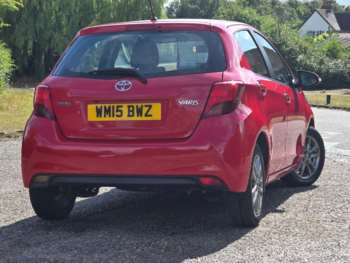 Used Toyota Yaris 2015 for sale - 75333890: Photo