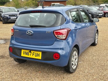 Used Hyundai i10 2017 for sale - 79733659: Photo