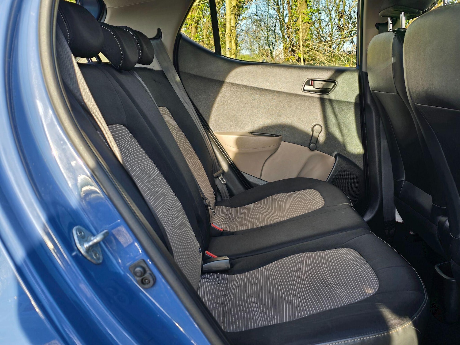 Used Hyundai i10 2015 for sale - 77355222: Photo 8