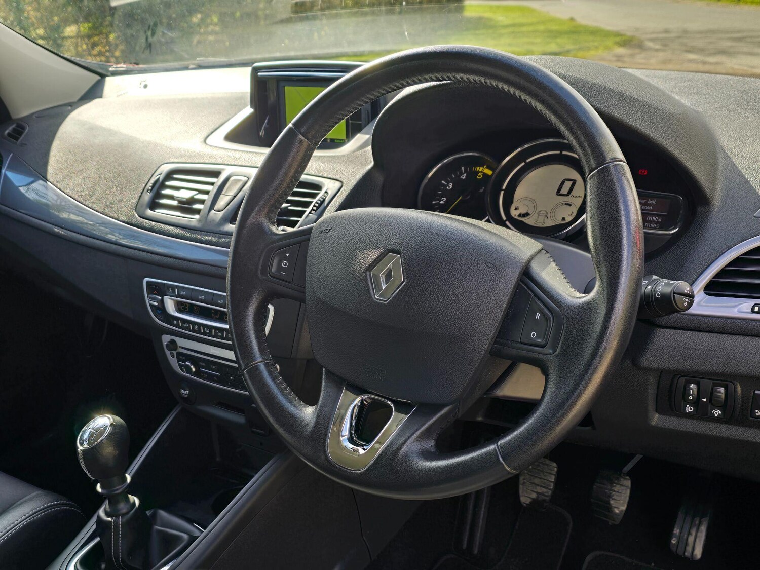 Used Renault Megane 2016 for sale - 77919085: Photo 21