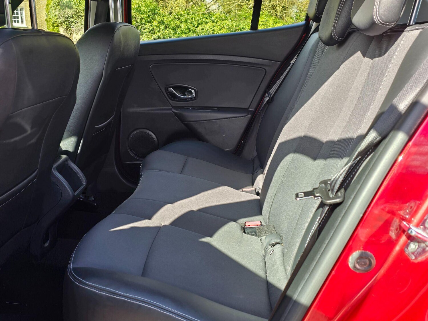 Used Renault Megane 2016 for sale - 77919085: Photo 8