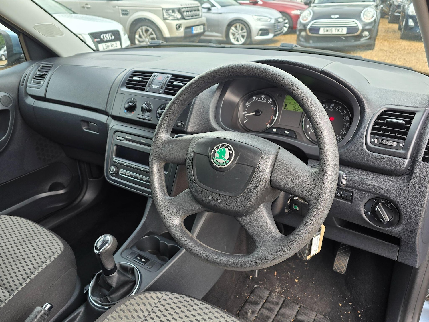 Used Skoda Fabia 2011 for sale - 76457301: Photo 13