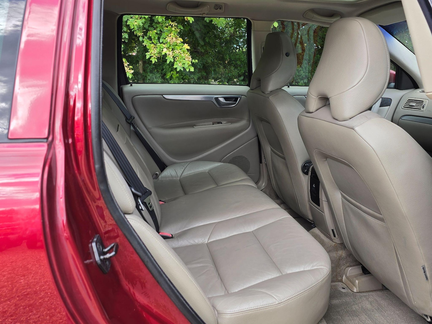 Used Volvo V70 2007 for sale - 76001963: Photo 8