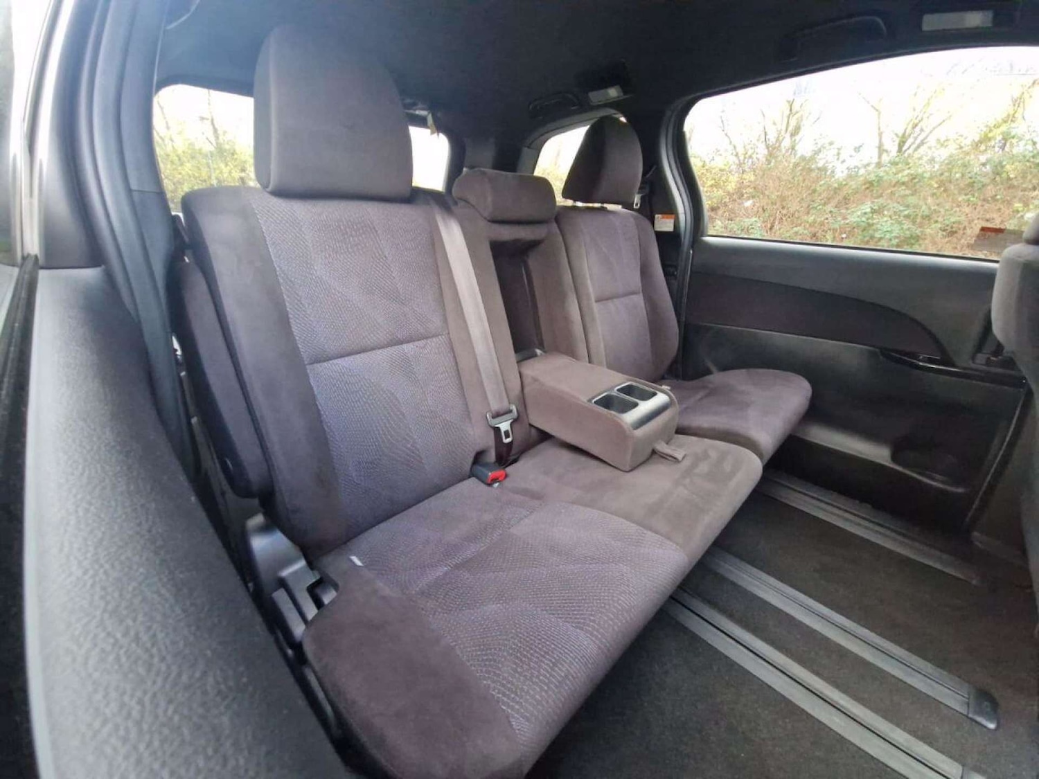 Used Toyota Estima 2024 for sale - 77249296: Photo 11