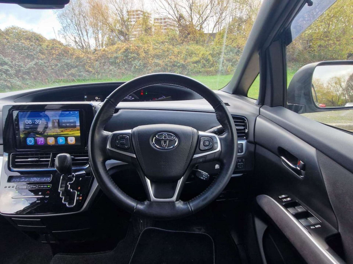 Used Toyota Estima 2024 for sale - 77249296: Photo 17