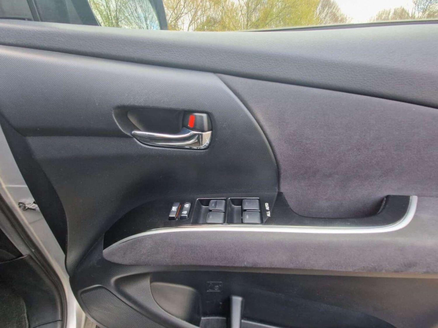 Used Toyota Estima 2024 for sale - 77249296: Photo 30