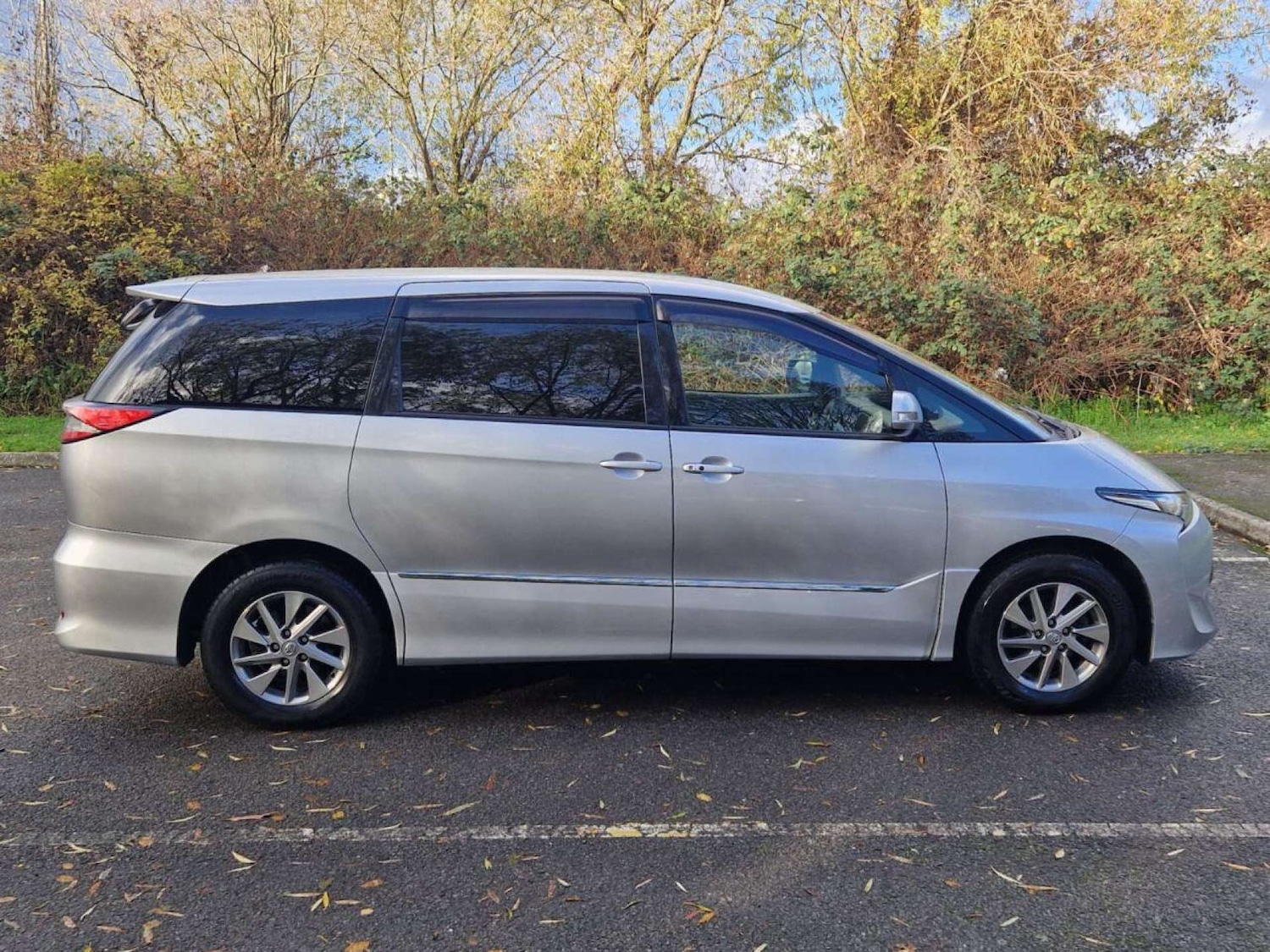 Used Toyota Estima 2024 for sale - 77249296: Photo 9