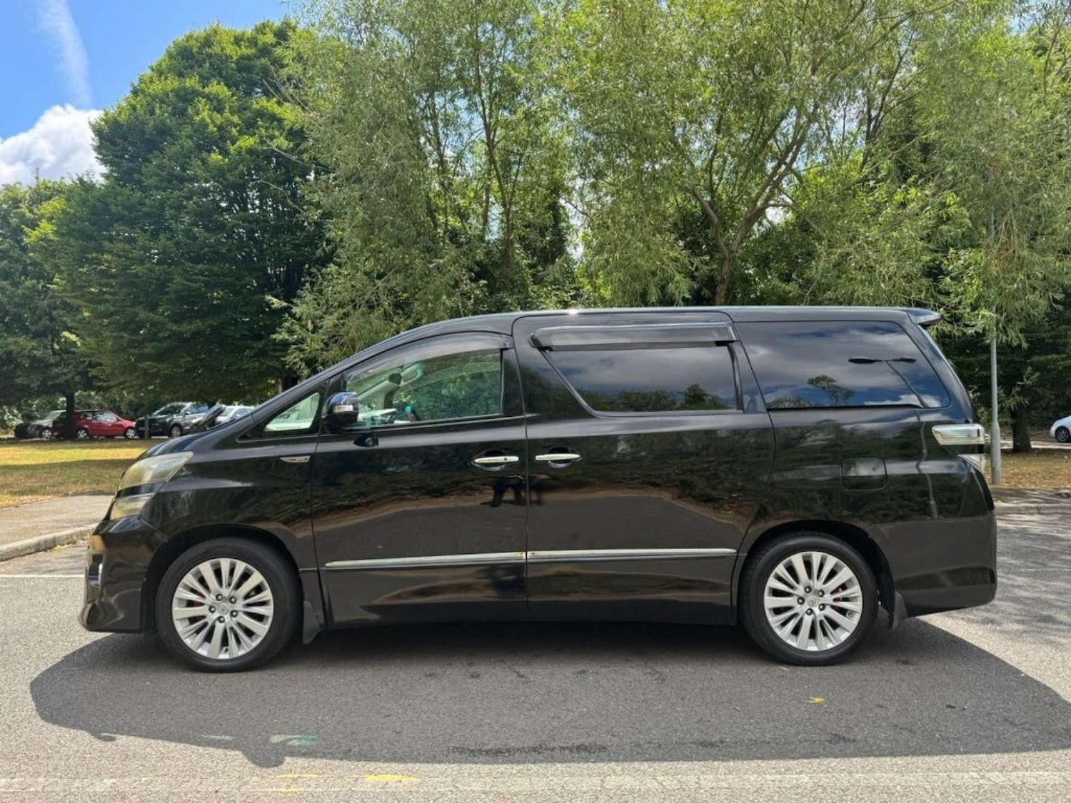 Used Toyota Vellfire 2024 for sale - 77259166: Photo 5