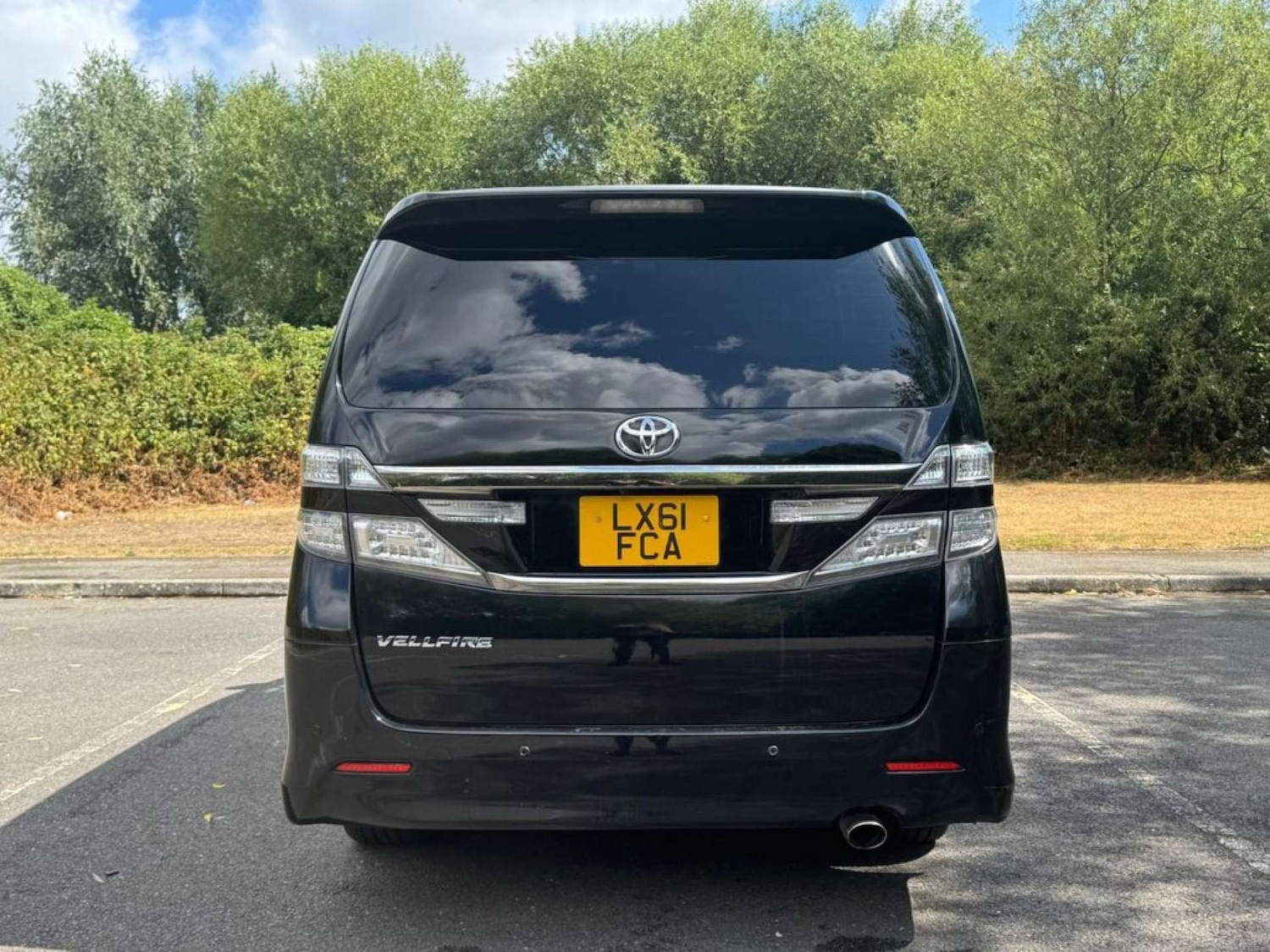 Used Toyota Vellfire 2024 for sale - 77259166: Photo 8