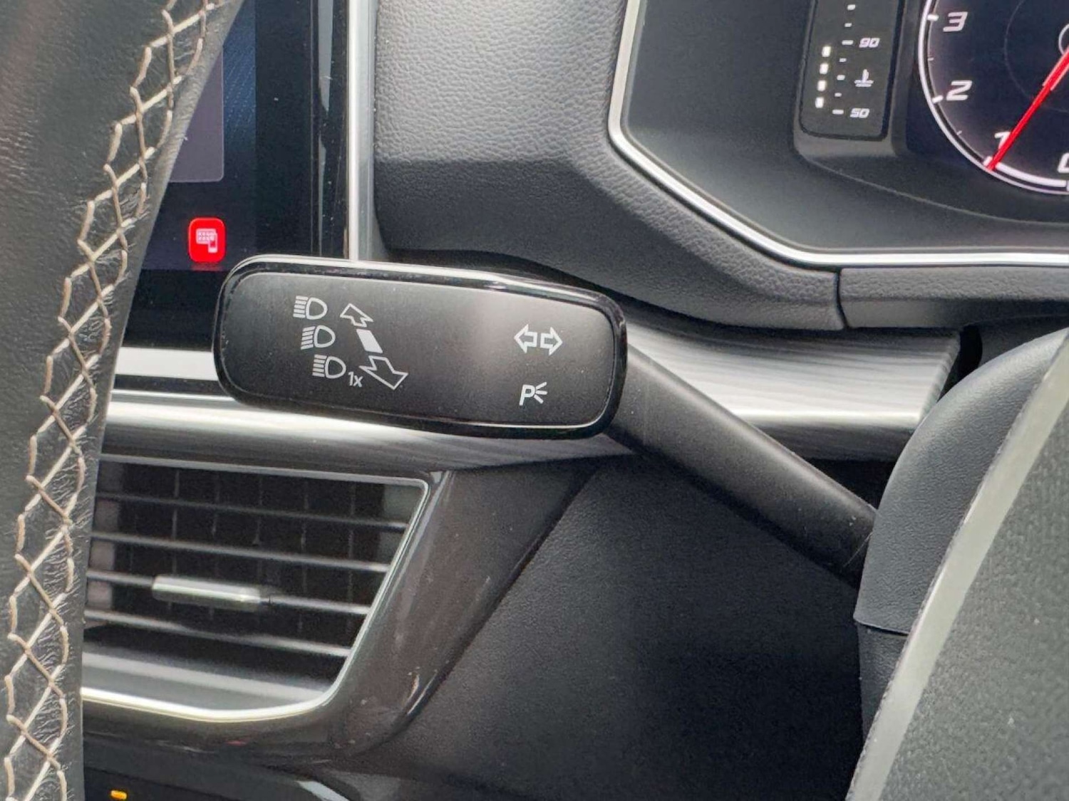 Used SEAT Tarraco 2023 for sale - 77249320: Photo 24