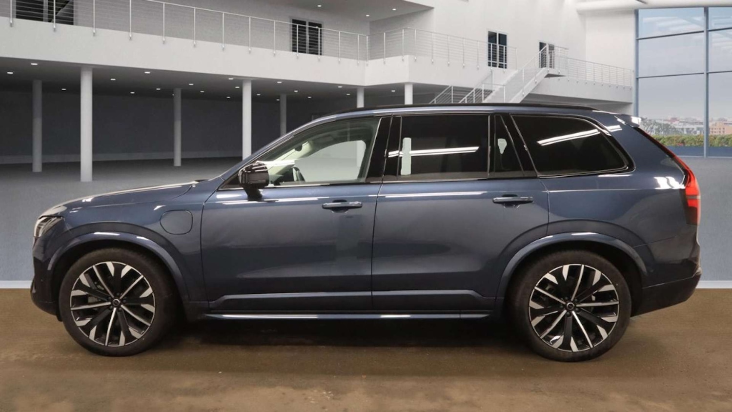 Used Volvo XC90 2025 for sale - 77337018: Photo 6