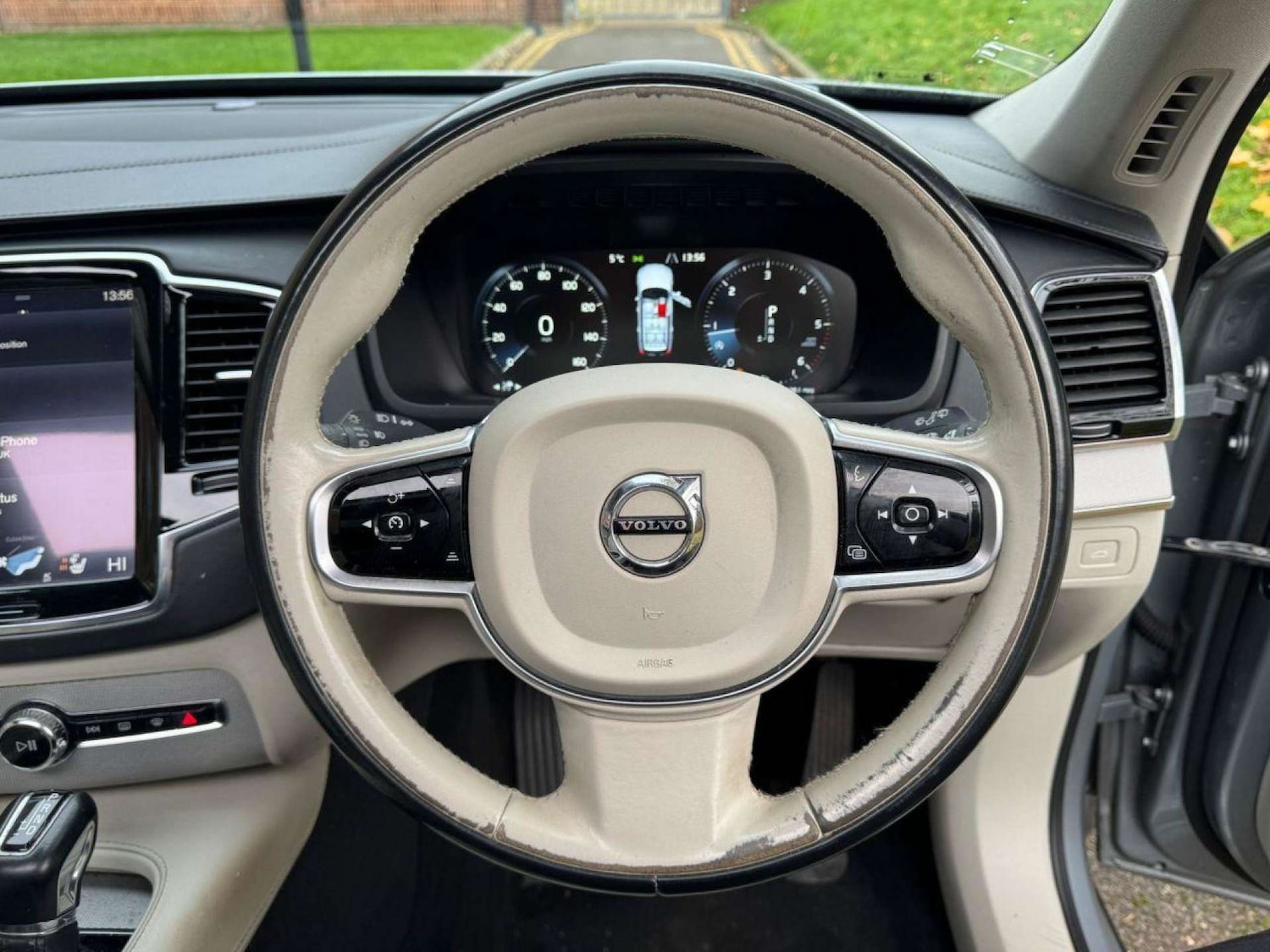 Used Volvo XC90 2016 for sale - 77249303: Photo 19