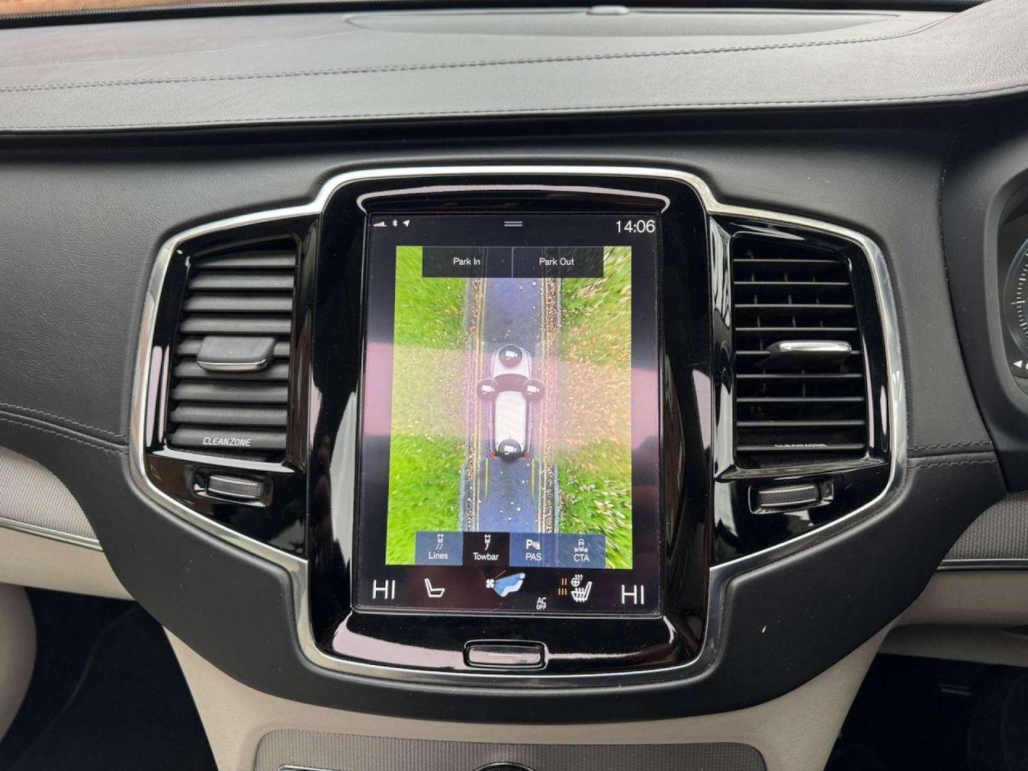 Used Volvo XC90 2016 for sale - 77249303: Photo 25