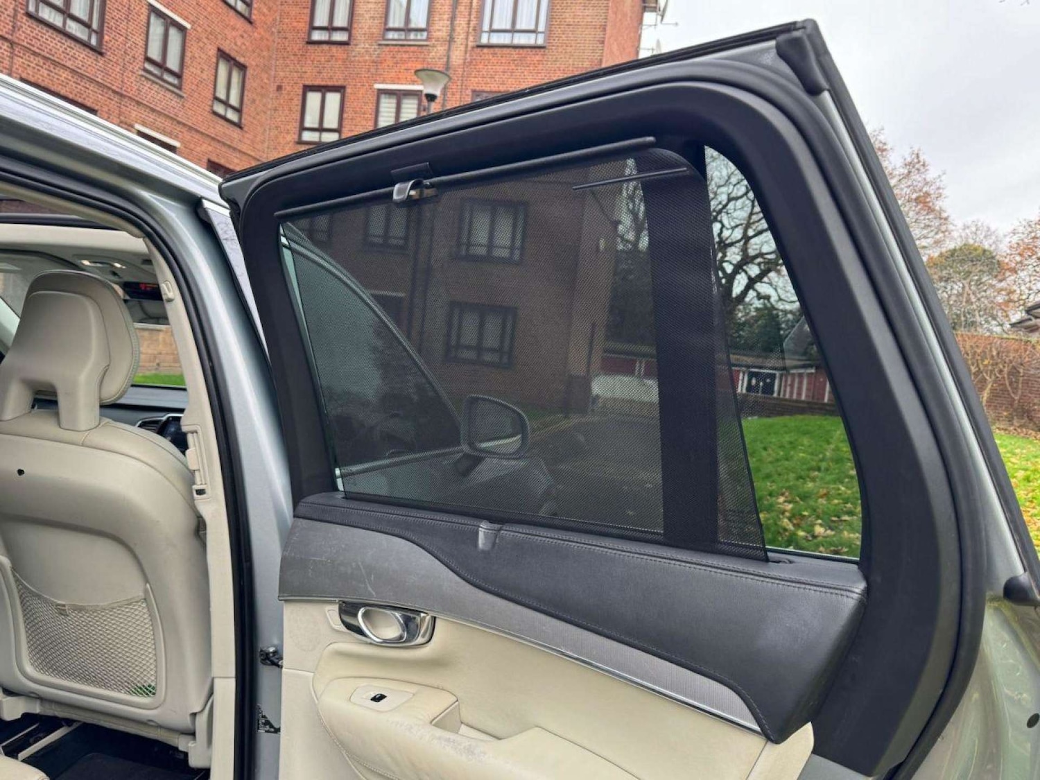 Used Volvo XC90 2016 for sale - 77249303: Photo 28