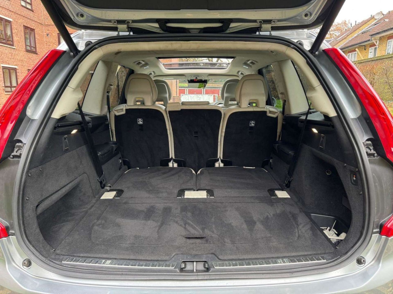 Used Volvo XC90 2016 for sale - 77249303: Photo 32