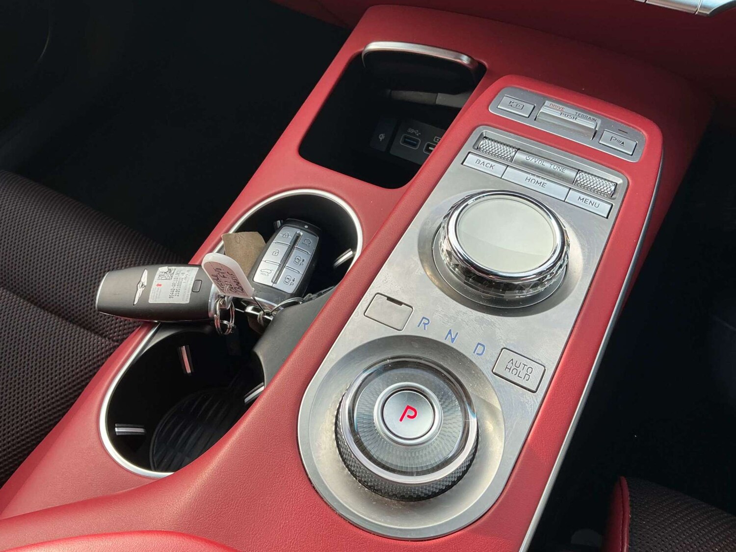 Used Genesis GV70 2021 for sale - 77483357: Photo 9