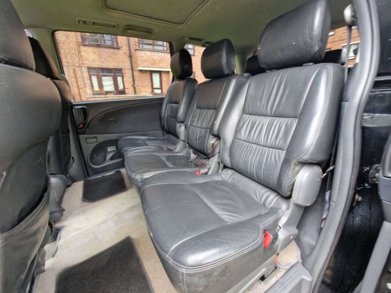 Used Toyota Previa 2005 for sale - 77211294: Photo 11